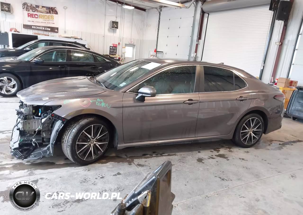 2021 Toyota Camry Se VIN:4T1G11AK2MU405224 - 14