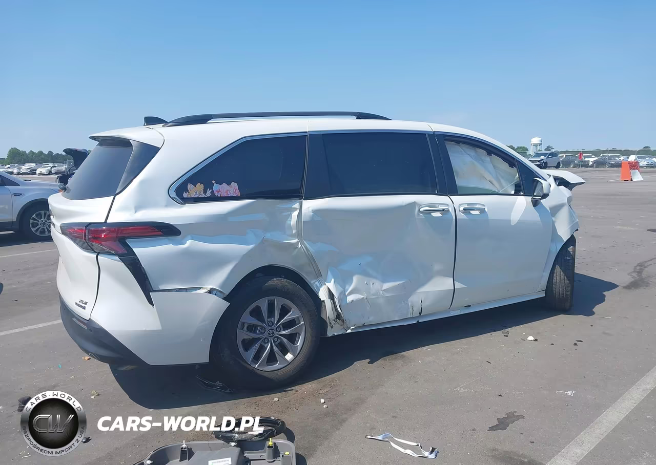 2022 Toyota Sienna Xle VIN:5TDYRKEC8NS135481 - 12
