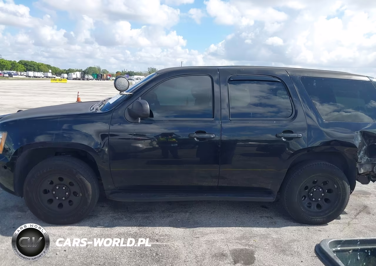 2014 Chevrolet Tahoe Commercial Fleet VIN:1GNLC2E09ER210860 - 14