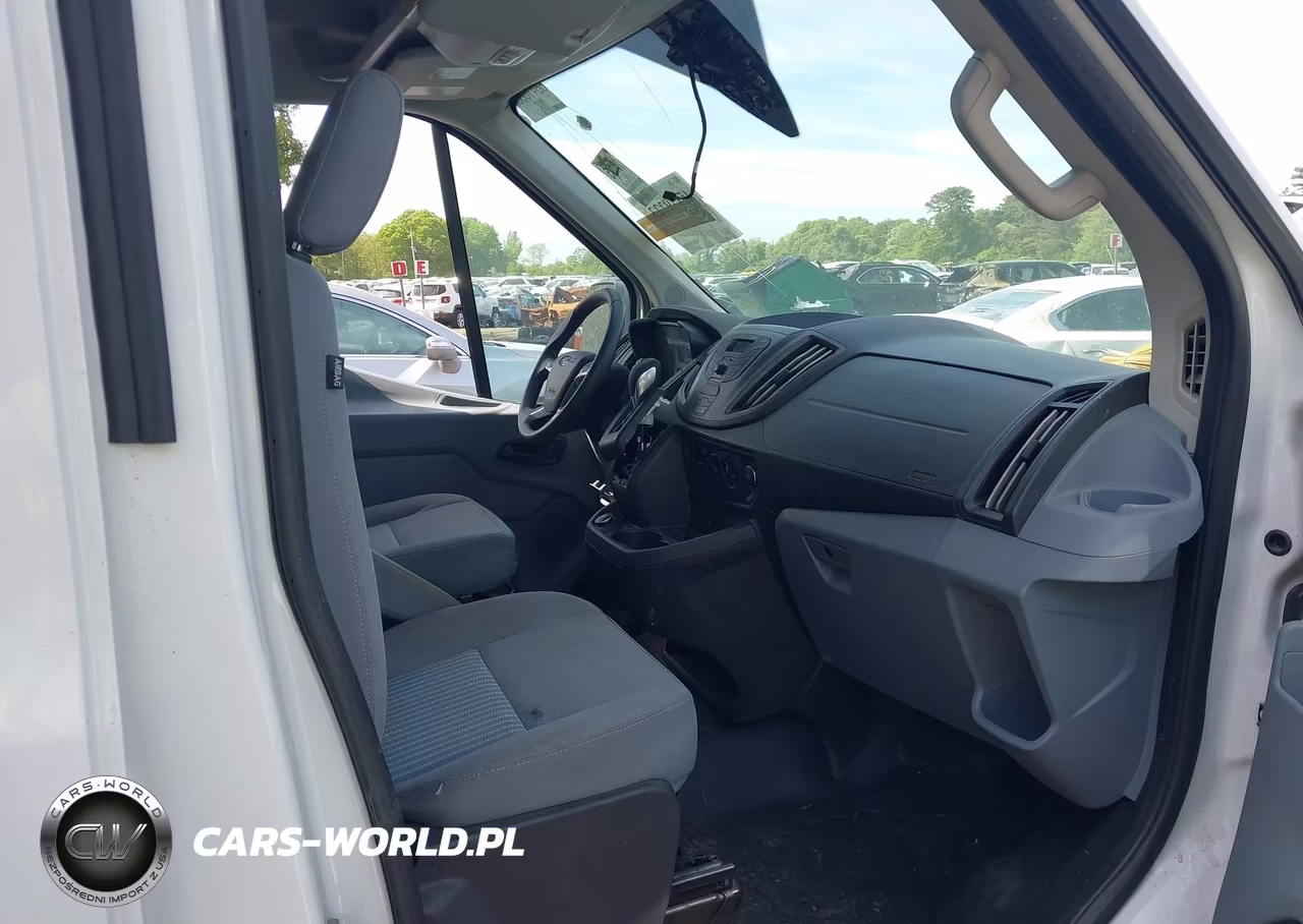 2019 Ford Transit-250 VIN:1FTYR2CM1KKA77972 - 5
