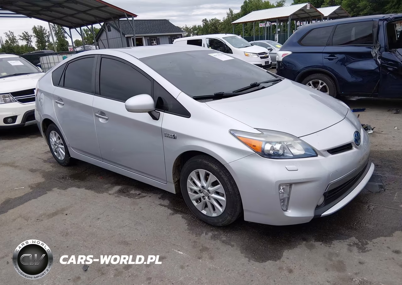 2012 Toyota Prius Plug-In Advanced – zdjęcie 1 z 16