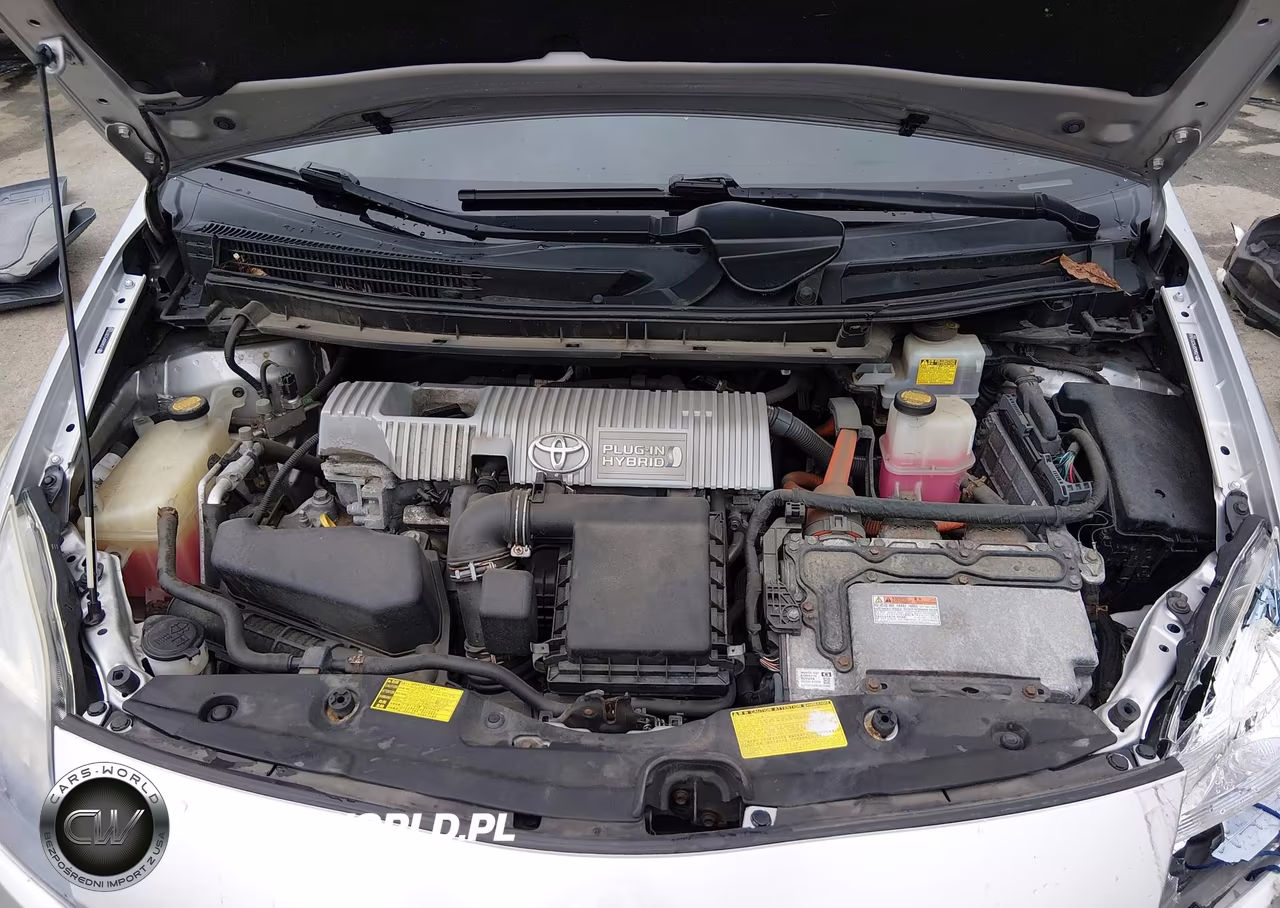 2012 Toyota Prius Plug-In Advanced VIN:JTDKN3DP5C3013560 - 10