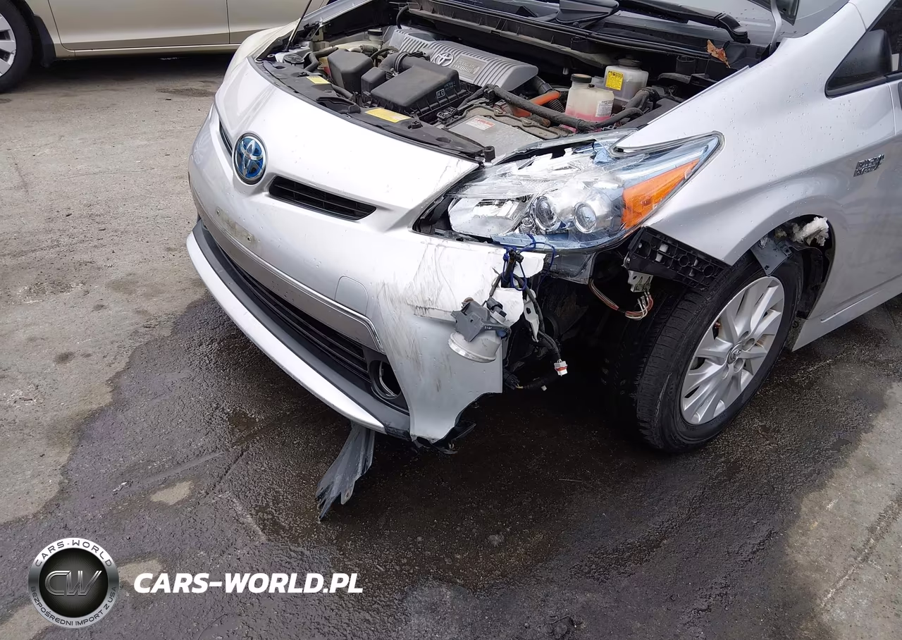 2012 Toyota Prius Plug-In Advanced VIN:JTDKN3DP5C3013560 - 6