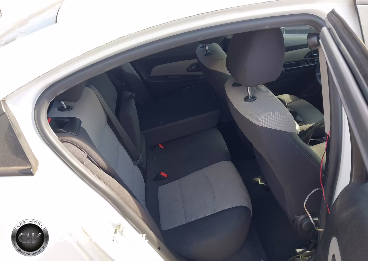 2014 Chevrolet Cruze Ls Auto VIN:1G1PA5SH0E7395977 - 8