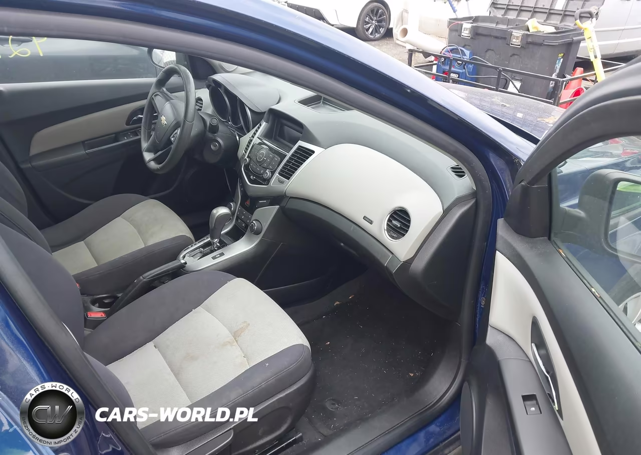 2013 Chevrolet Cruze Ls Auto VIN:1G1PA5SH0D7238349 - 5