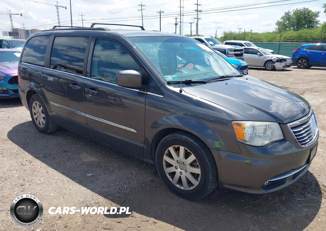 2015 Chrysler Town & Country Touring