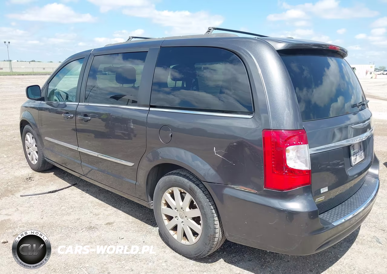2015 Chrysler Town & Country Touring VIN:2C4RC1BG6FR752203 - 3