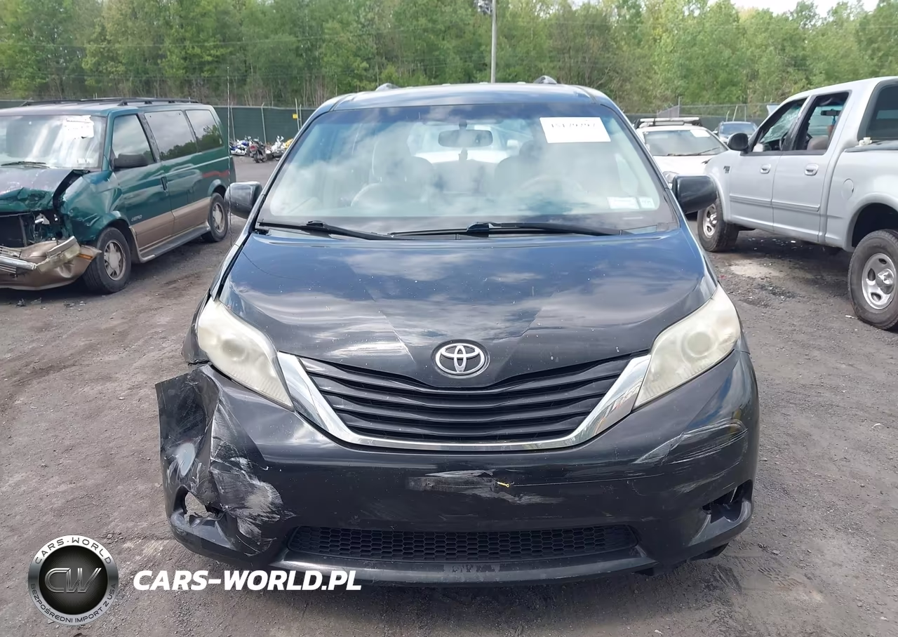 2013 Toyota Sienna Le 7 Passenger VIN:5TDJK3DC3DS056733 - 11