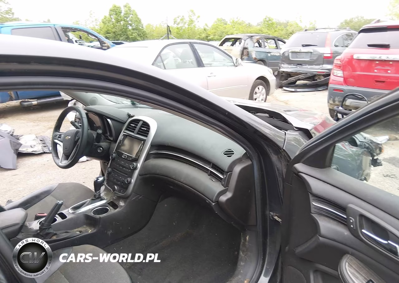 2015 Chevrolet Malibu 1Lt VIN:1G11C5SLXFF234144 - 5