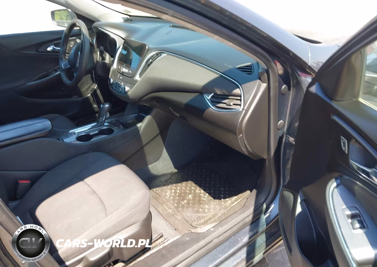 2019 Chevrolet Malibu Lt VIN:1G1ZD5ST0KF193176 - 5