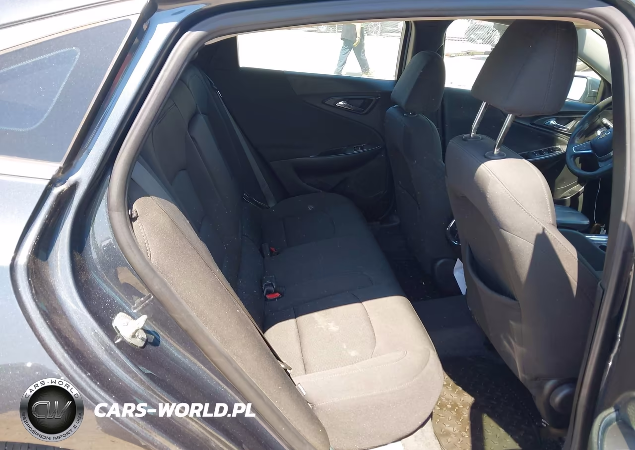 2019 Chevrolet Malibu Lt VIN:1G1ZD5ST0KF193176 - 8