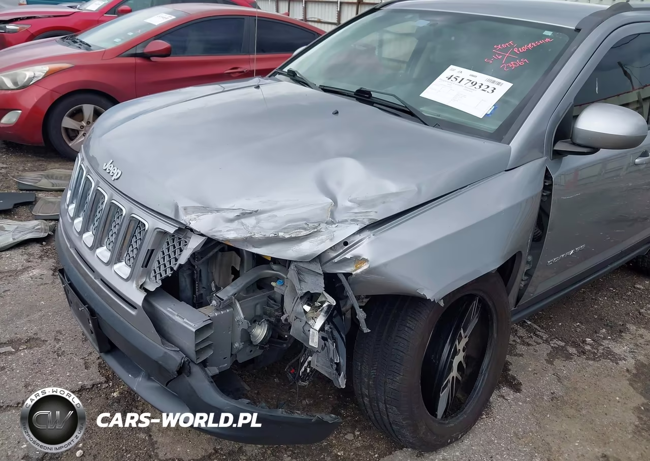 2017 Jeep Compass Latitude Fwd VIN:1C4NJCEB3HD160196 - 6
