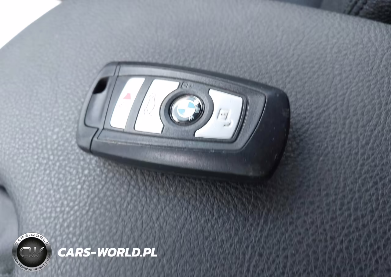 2018 BMW 320I VIN:WBA8E1G5XJNU93053 - 11