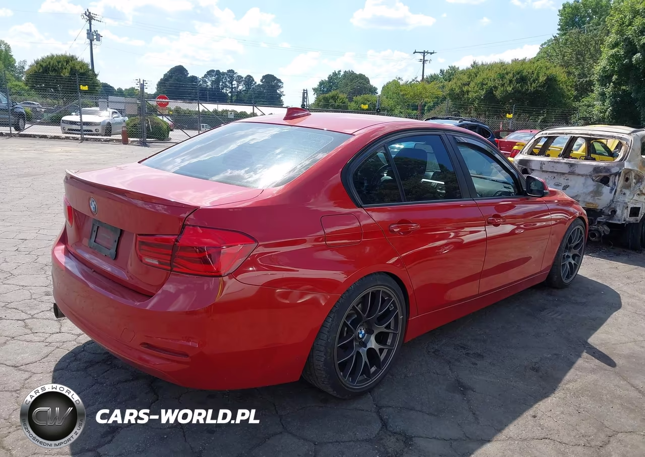 2018 BMW 320I VIN:WBA8E1G5XJNU93053 - 4