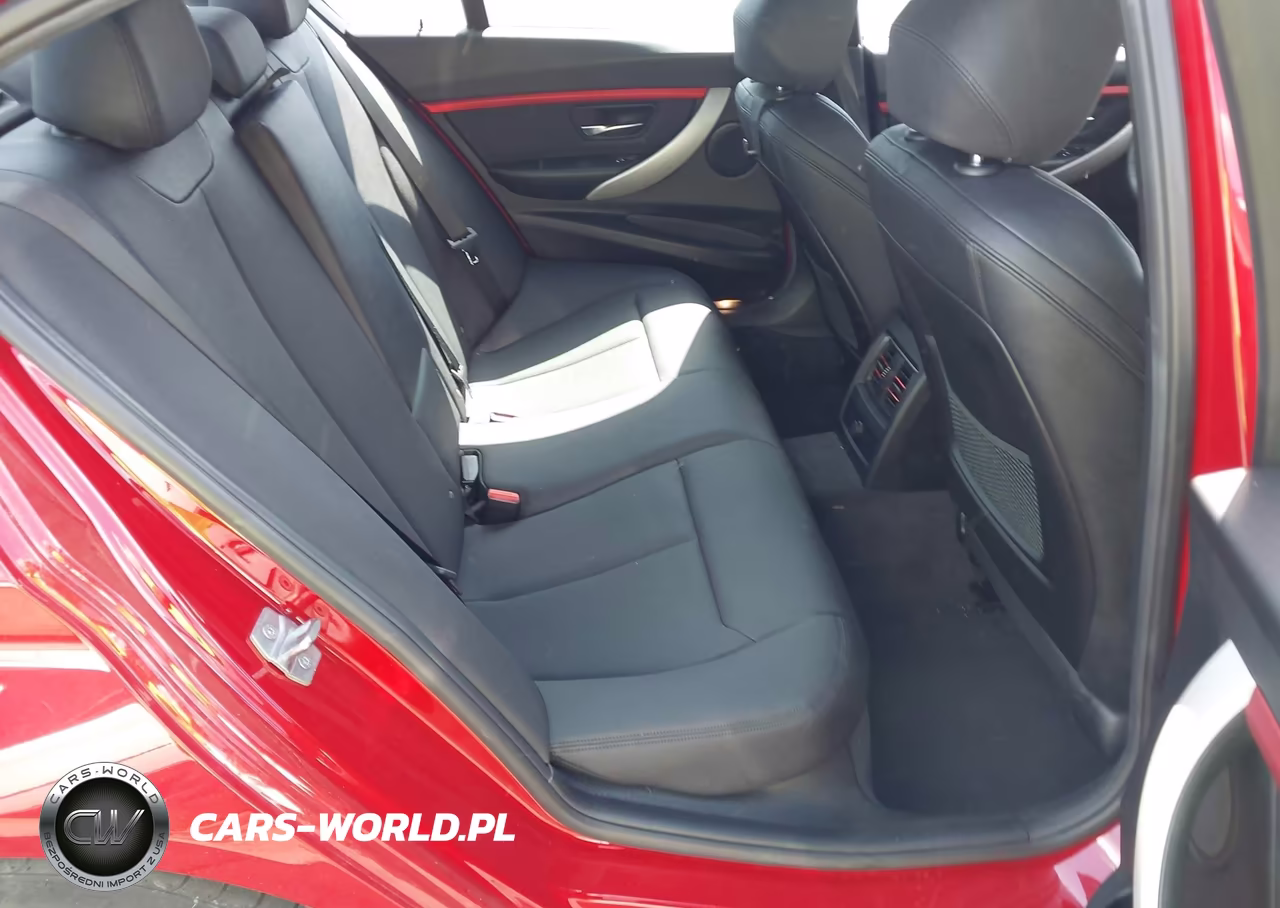 2018 BMW 320I VIN:WBA8E1G5XJNU93053 - 8