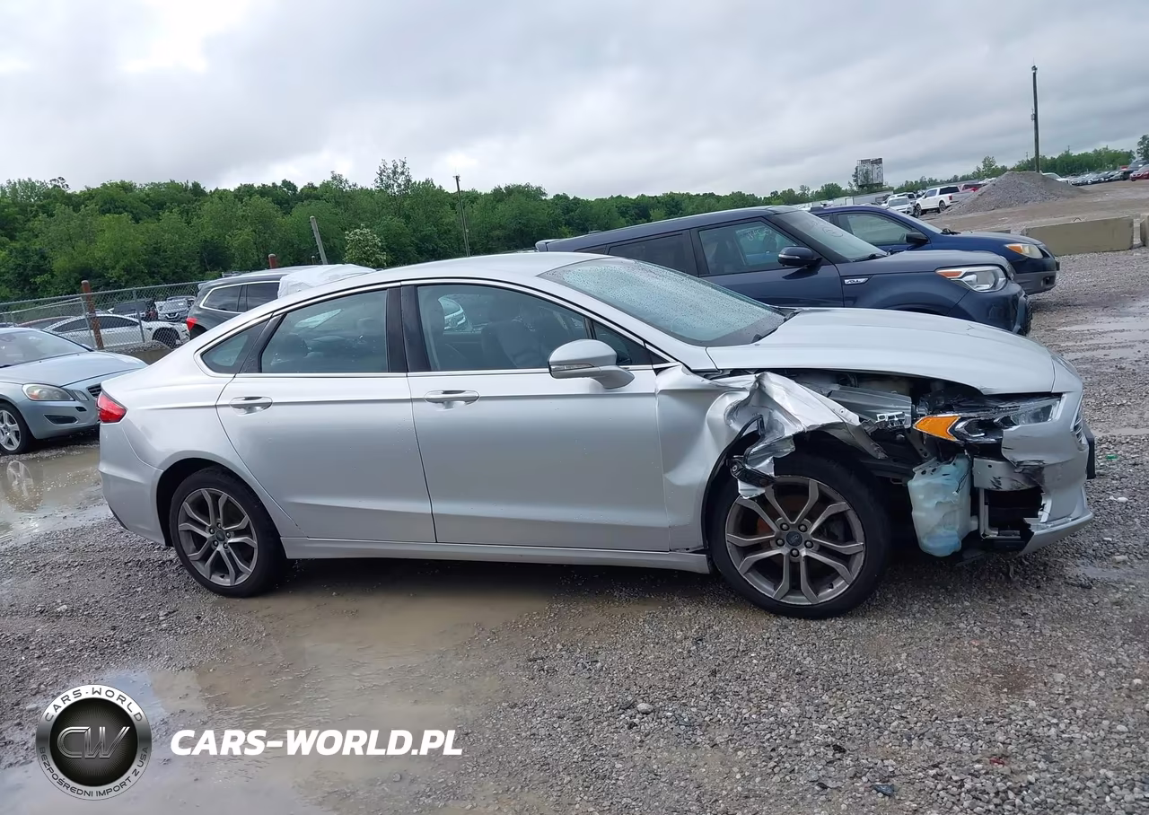 2019 Ford Fusion Sel VIN:3FA6P0CD9KR116584 - 13