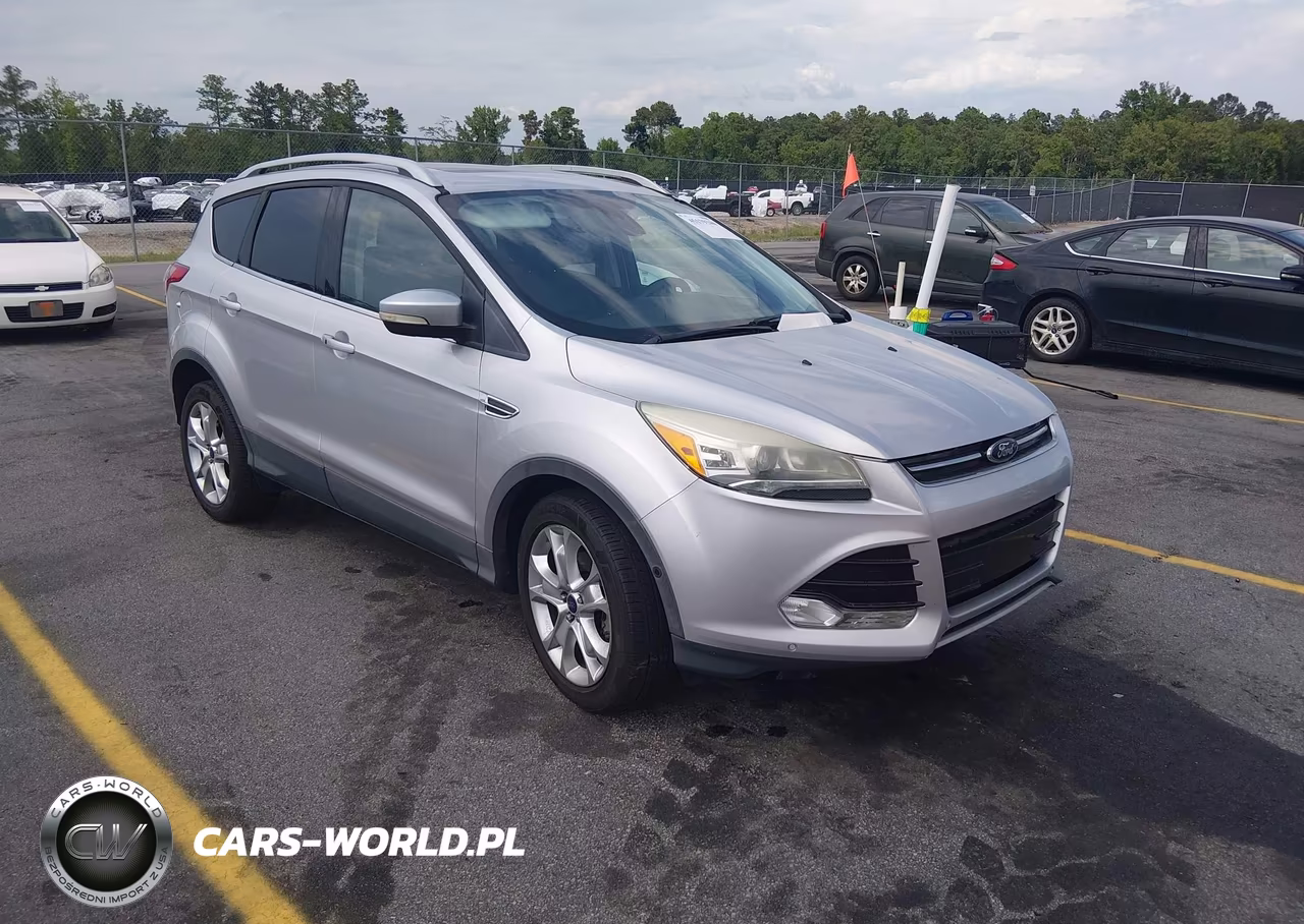 2015 Ford Escape Titanium – zdjęcie 1 z 11