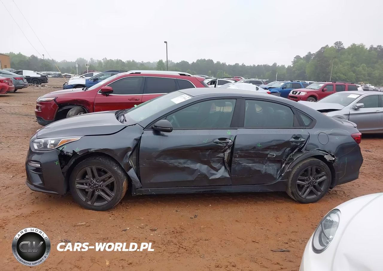 2021 Kia Forte Gt-Line VIN:3KPF34AD9ME291329 - 14