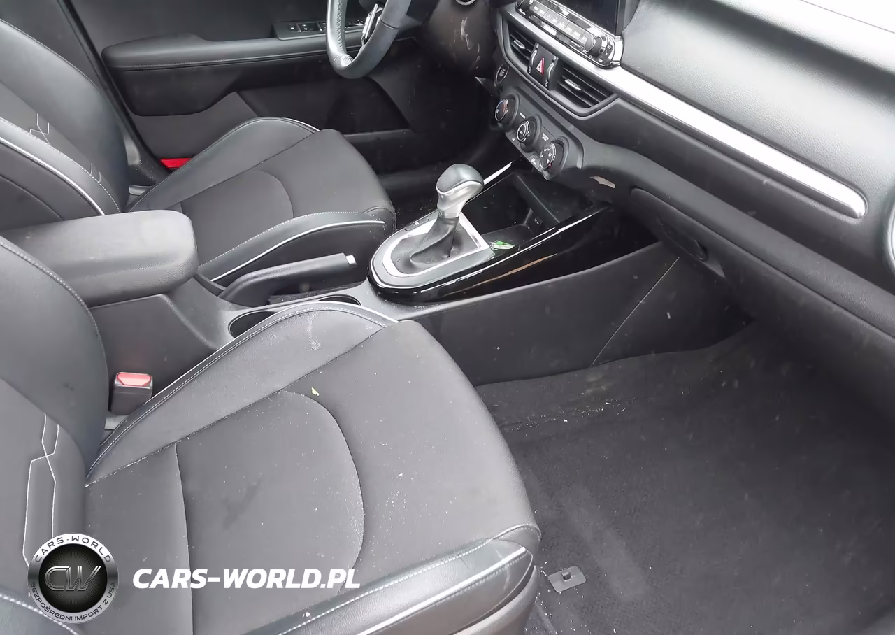 2021 Kia Forte Gt-Line VIN:3KPF34AD9ME291329 - 5