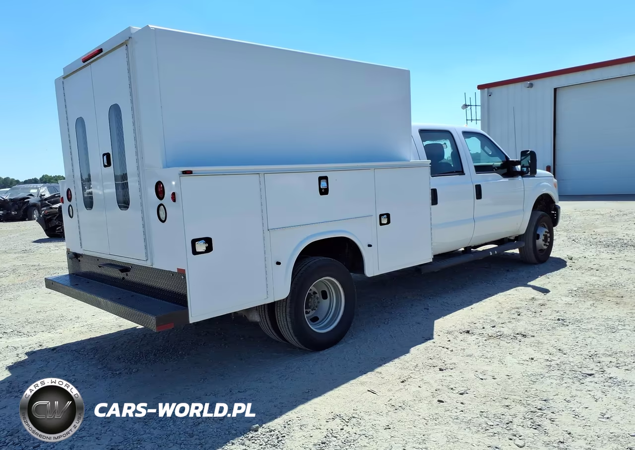2015 Ford F-350 Chassis Xl VIN:1FD8W3H67FED45531 - 4