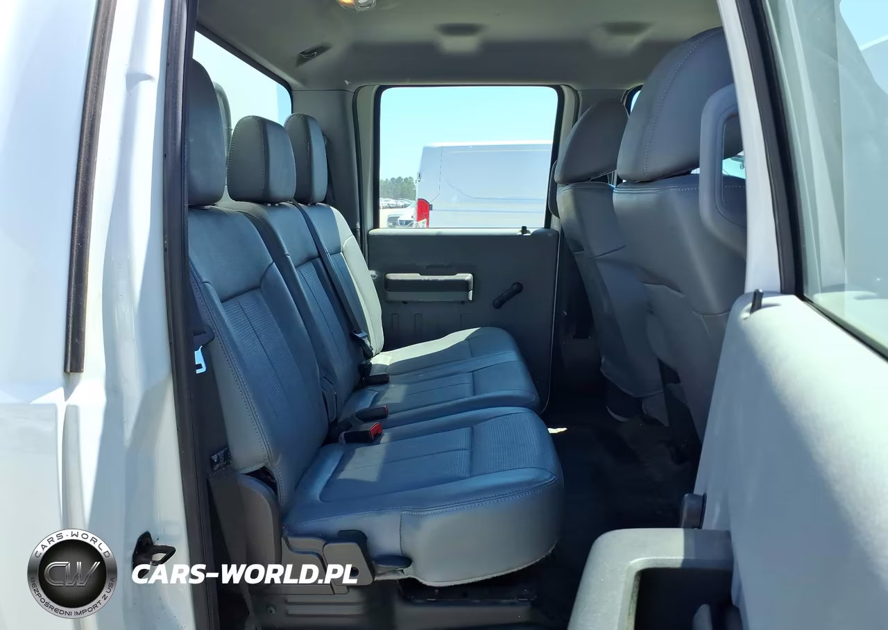2015 Ford F-350 Chassis Xl VIN:1FD8W3H67FED45531 - 8