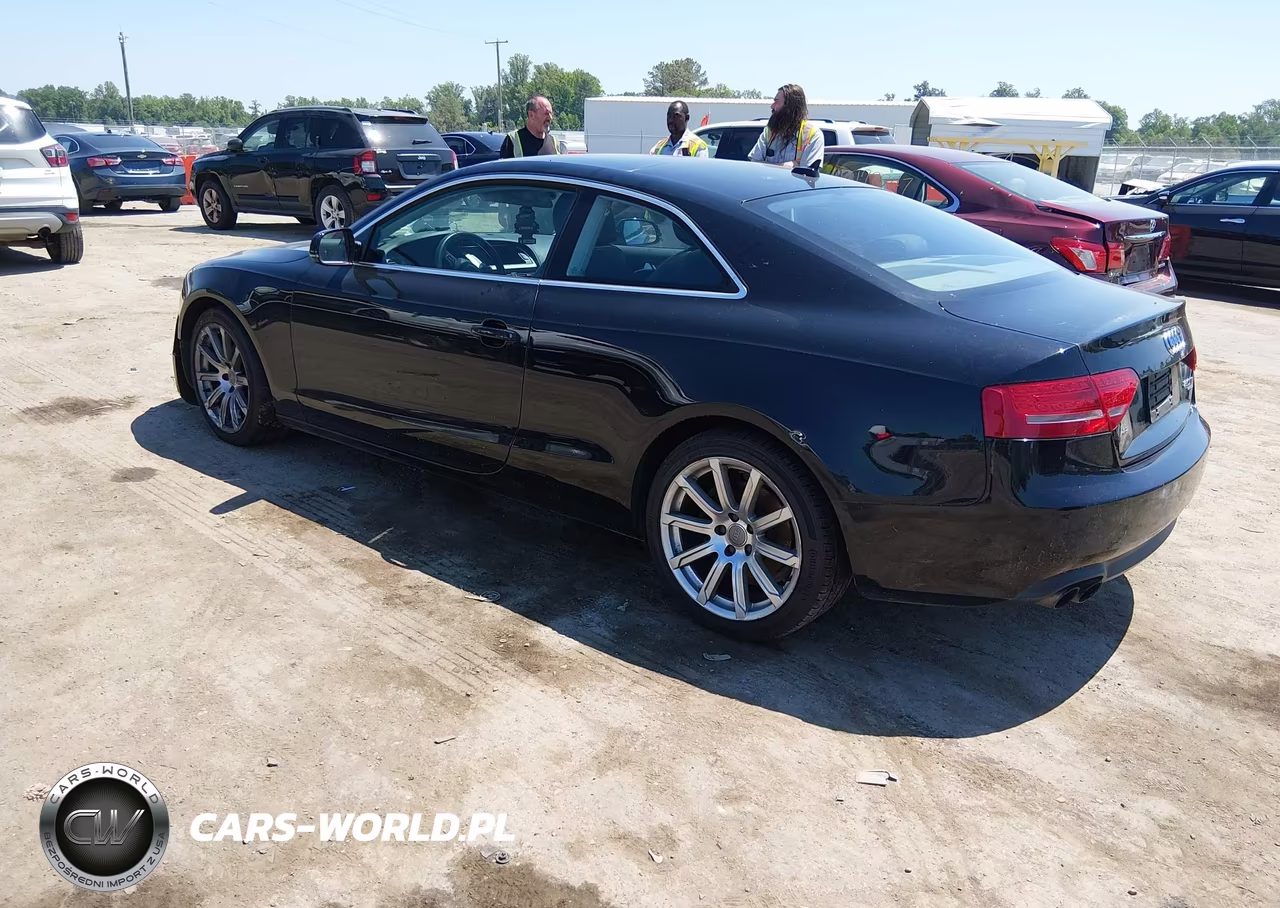 2011 Audi A5 2.0T Premium VIN:WAULFAFR3BA031826 - 3