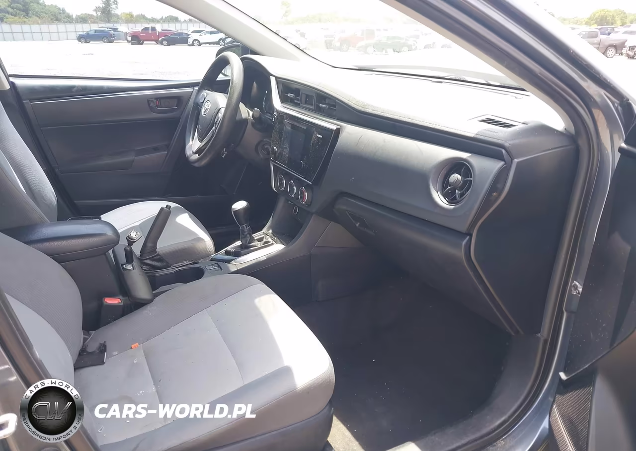 2017 Toyota Corolla L VIN:2T1BURHE8HC761636 - 5