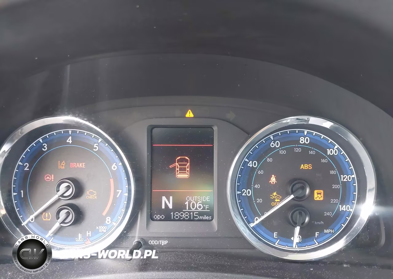 2017 Toyota Corolla L VIN:2T1BURHE8HC761636 - 7
