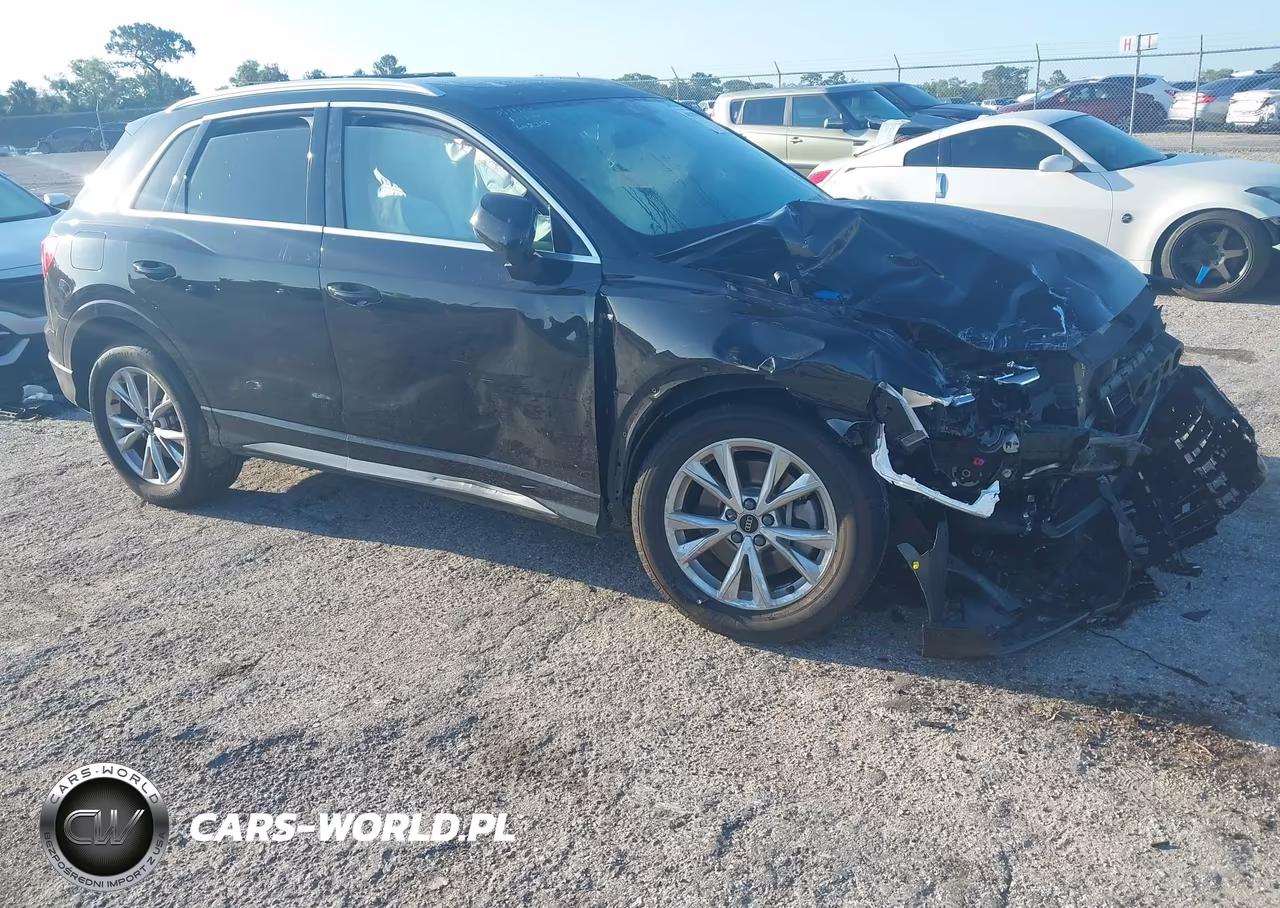 2023 Audi Q3 Premium 45 Tfsi S Line Quattro Tiptronic – zdjęcie 1 z 16