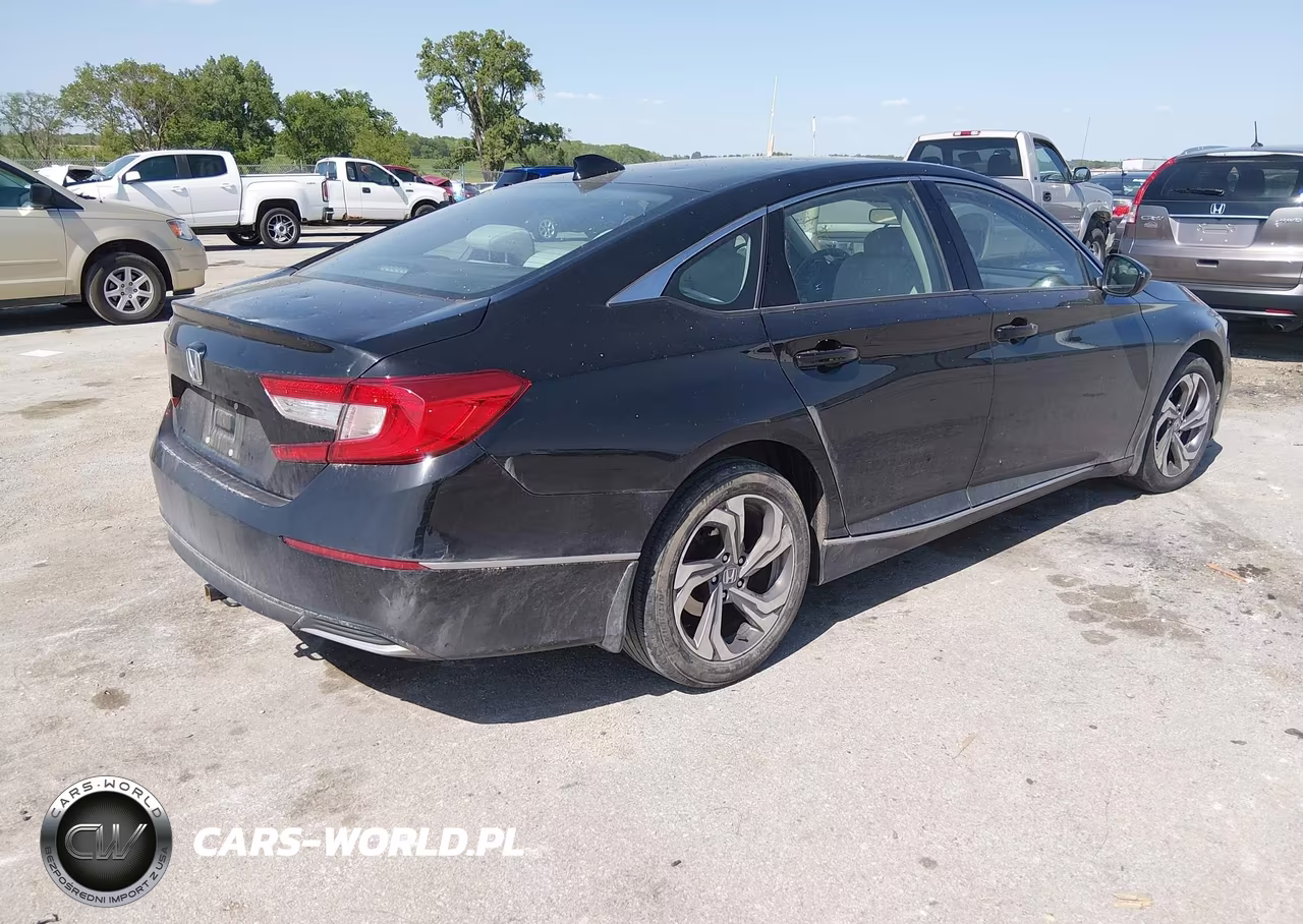 2018 Honda Accord Ex VIN:1HGCV1F43JA026832 - 4