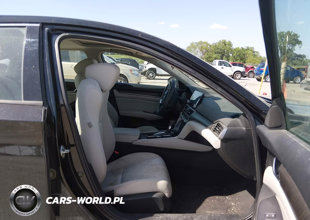 2018 Honda Accord Ex VIN:1HGCV1F43JA026832 - 5
