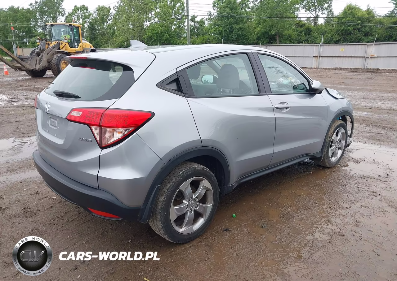 2017 Honda Hr-V Lx VIN:3CZRU6H34HG703809 - 4