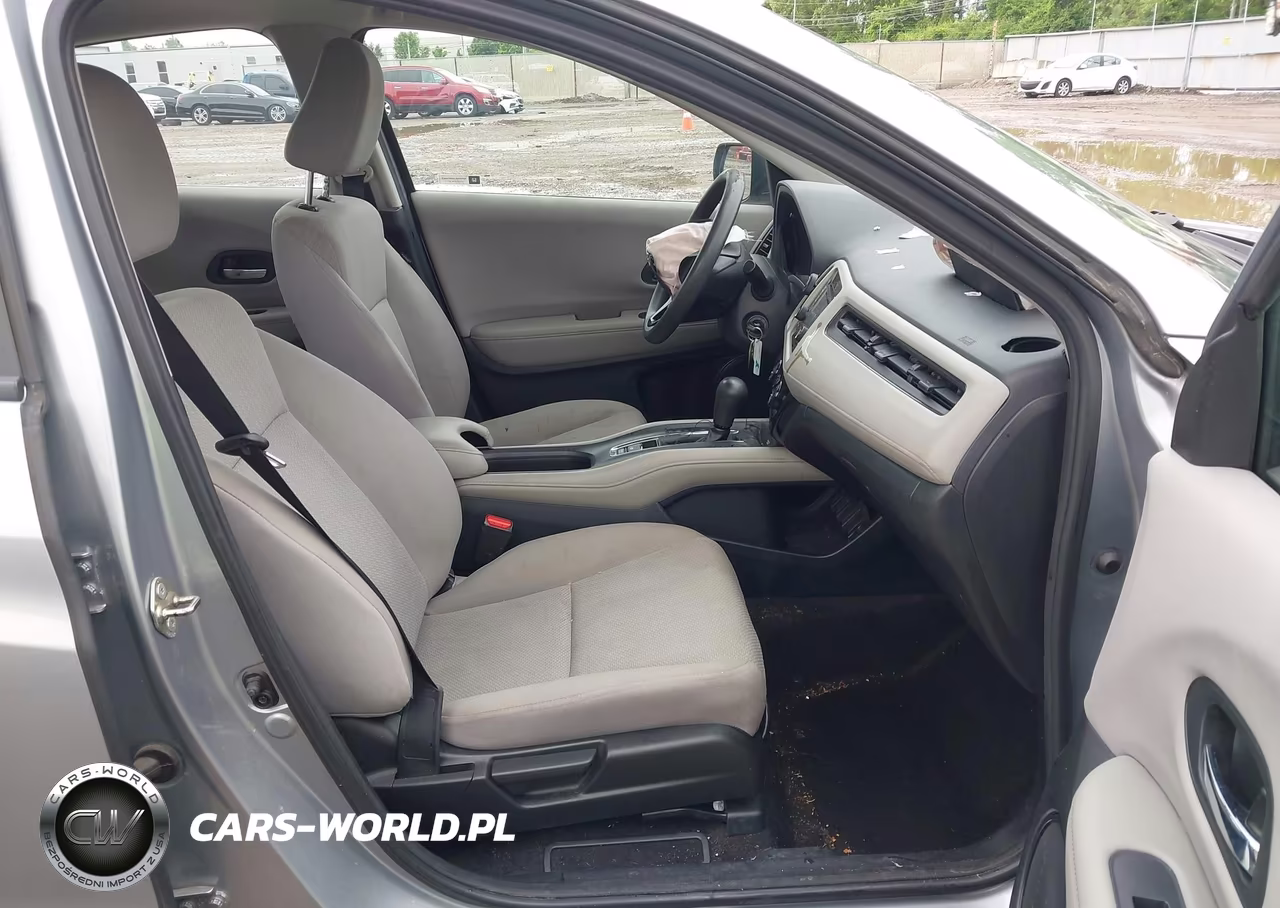 2017 Honda Hr-V Lx VIN:3CZRU6H34HG703809 - 5