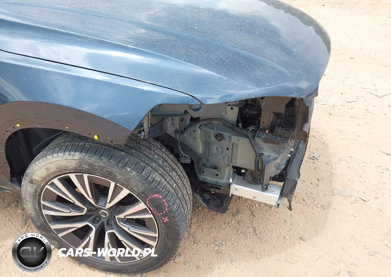 2022 Volvo Xc90 T6 Momentum 7 Passenger VIN:YV4A22PK1N1775780 - 17