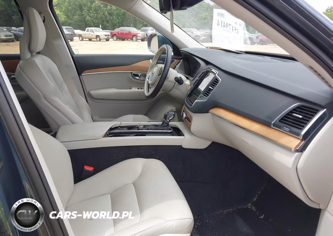 2022 Volvo Xc90 T6 Momentum 7 Passenger VIN:YV4A22PK1N1775780 - 5