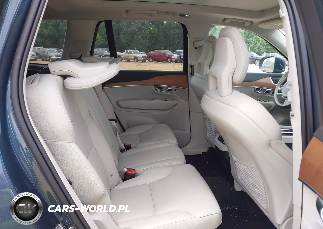 2022 Volvo Xc90 T6 Momentum 7 Passenger VIN:YV4A22PK1N1775780 - 8