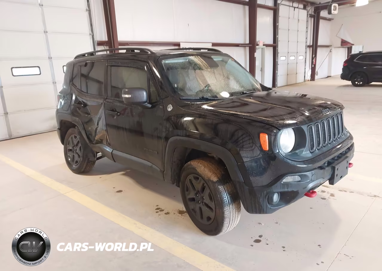 2017 Jeep Renegade Deserthawk 4X4