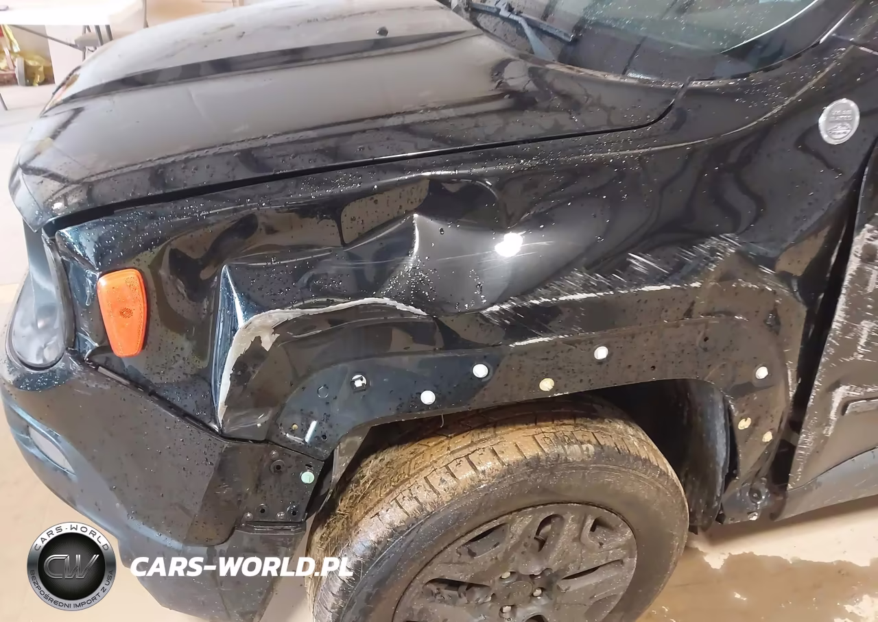 2017 Jeep Renegade Deserthawk 4X4 VIN:ZACCJBCB1HPE83734 - 6