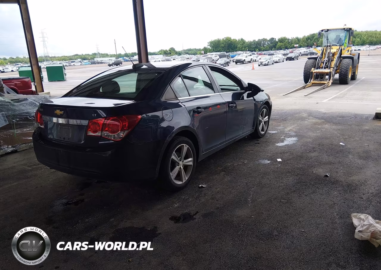2015 Chevrolet Cruze 2Lt Auto VIN:1G1PE5SB0F7235518 - 4