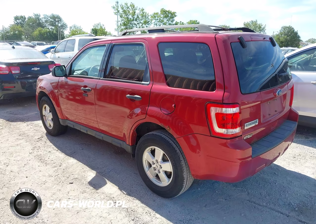 2011 Ford Escape Xlt VIN:1FMCU0D74BKA27049 - 3