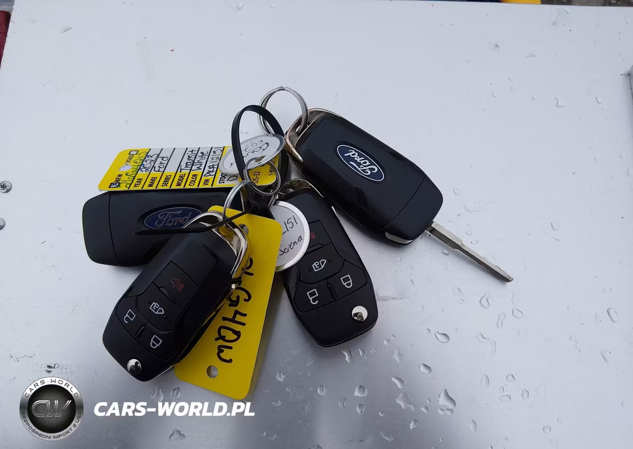 2023 Ford Transit-350 VIN:1FTBW1Y85PKA12151 - 11