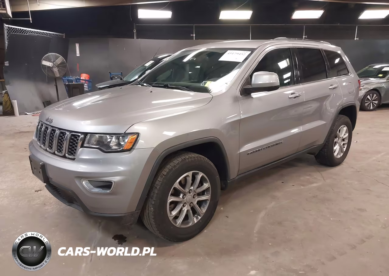 2021 Jeep Grand Cherokee Laredo E 4X4 VIN:1C4RJFAG8MC585630 - 2