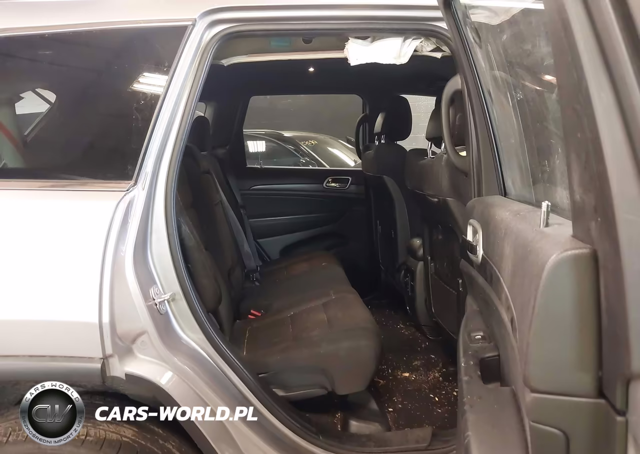 2021 Jeep Grand Cherokee Laredo E 4X4 VIN:1C4RJFAG8MC585630 - 8
