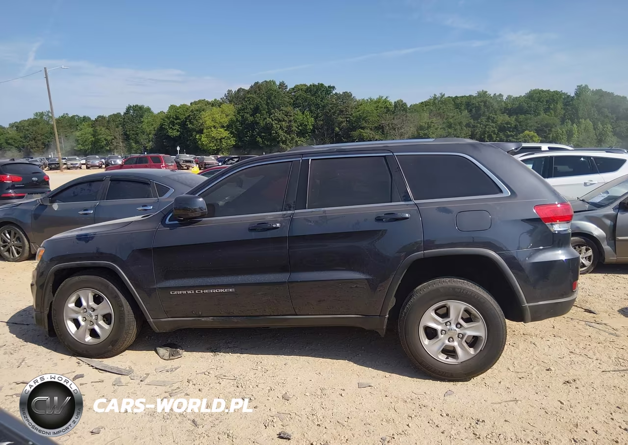 2016 Jeep Grand Cherokee Laredo VIN:1C4RJFAG6GC389965 - 14
