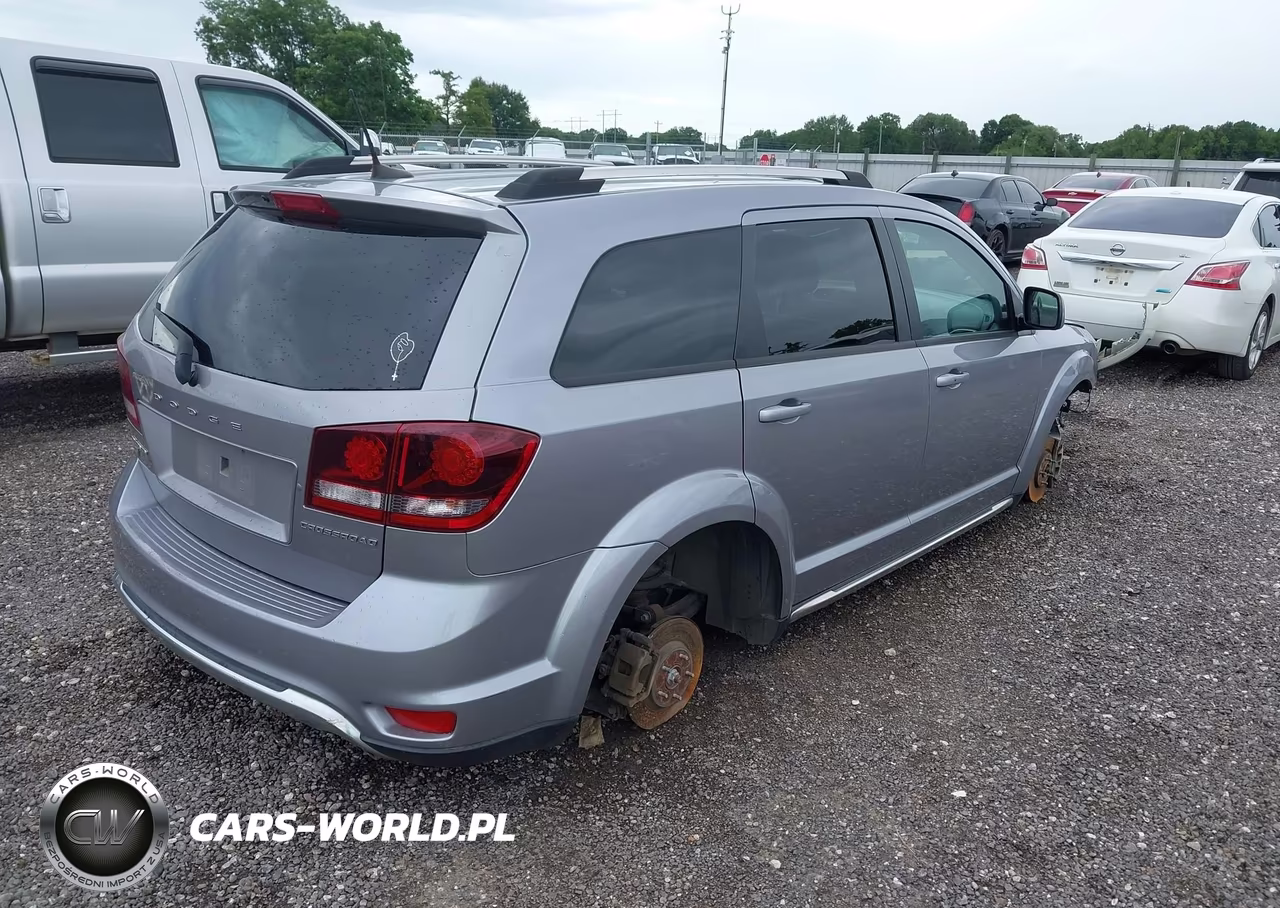 2019 Dodge Journey Crossroad Awd VIN:3C4PDDGG9KT816417 - 4
