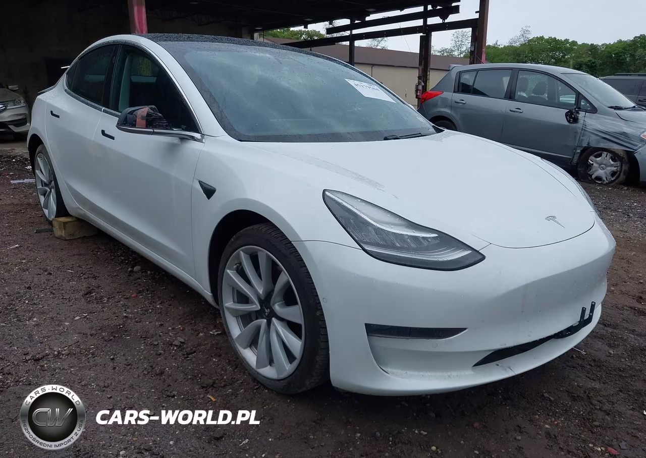 2020 Tesla Model 3 Long Range Dual Motor All-Wheel Drive – zdjęcie 1 z 15