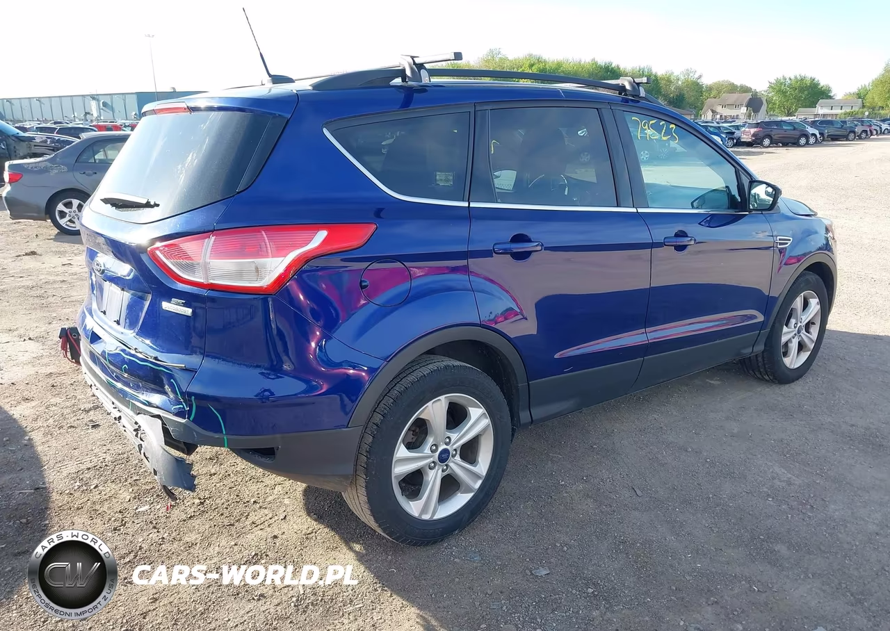 2016 Ford Escape Se VIN:1FMCU0GXXGUA92933 - 4
