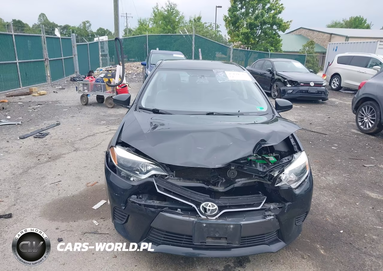 2016 Toyota Corolla Le VIN:2T1BURHE5GC486421 - 12