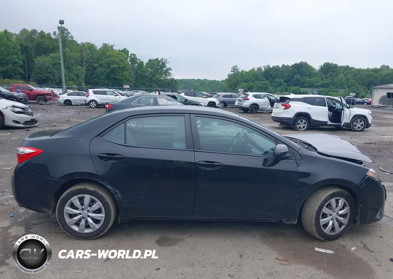 2016 Toyota Corolla Le VIN:2T1BURHE5GC486421 - 13