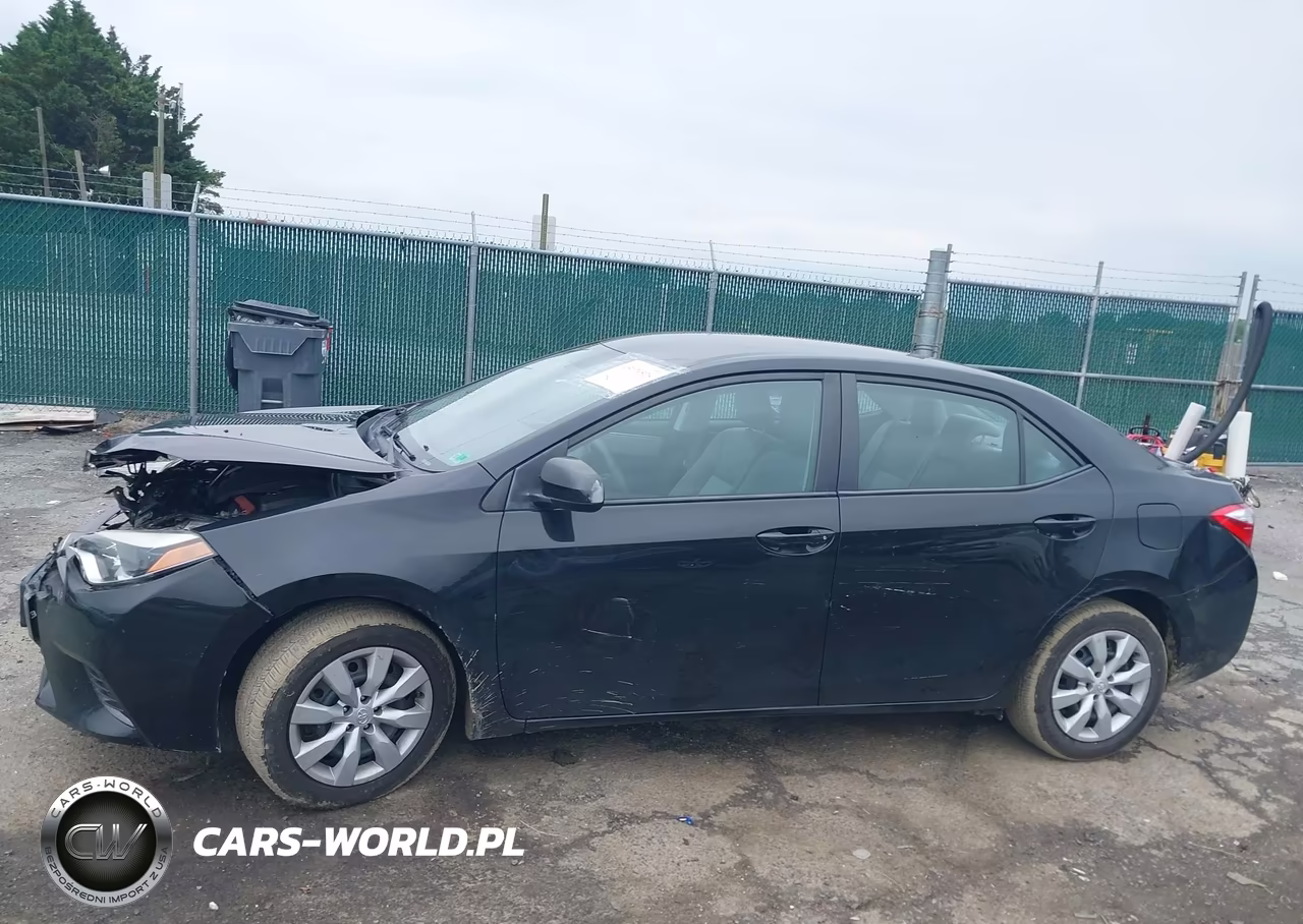 2016 Toyota Corolla Le VIN:2T1BURHE5GC486421 - 14